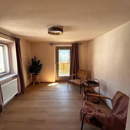 Nynke's Alpennest Arzl im Pitztal